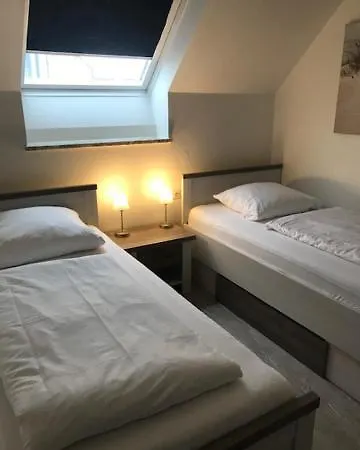 Mit Meerblick Apartman *